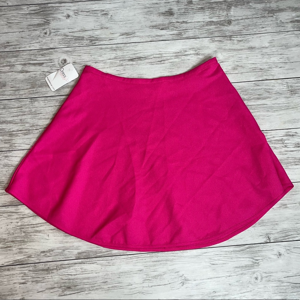 UMGEE Pink Skirt Size Large NWT